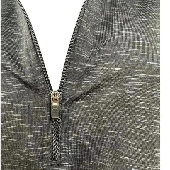 Xersion active wear zip up slim fit gray jacket Medium - Picture 4 of 8